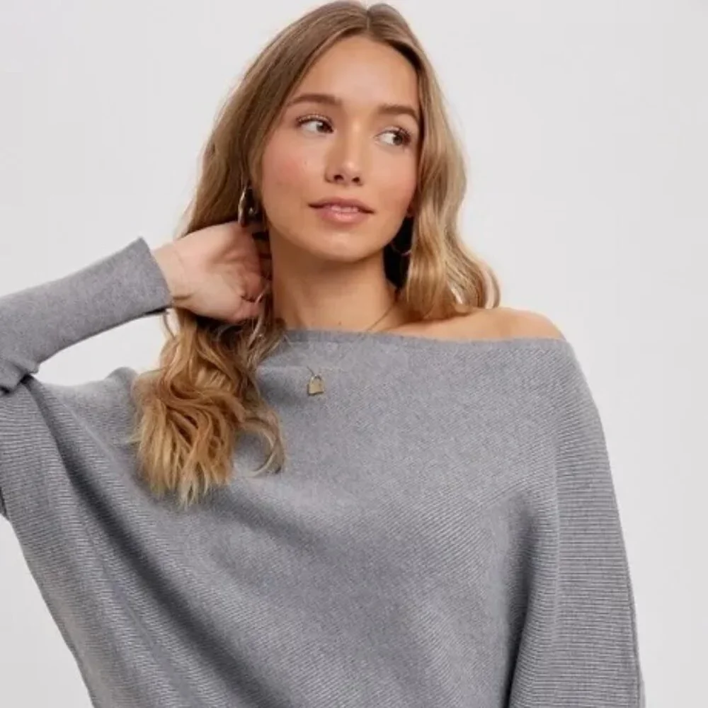 FINAL PIECES!!!! Asymmetrical Open Shoulder Dolman Pullover - Picture 8 of 11